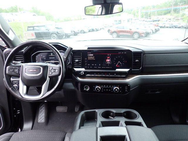 2022 GMC Sierra 1500 4WD Crew Cab Short Box Elevation