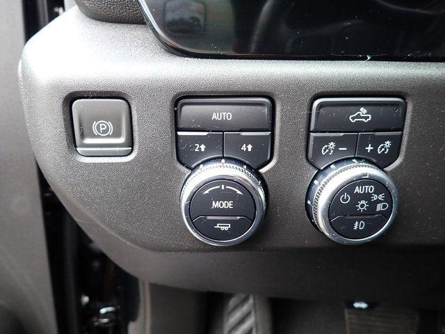 2022 GMC Sierra 1500 4WD Crew Cab Short Box Elevation