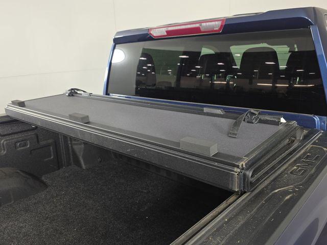 2023 GMC Sierra 2500HD 4WD Crew Cab Standard Bed AT4