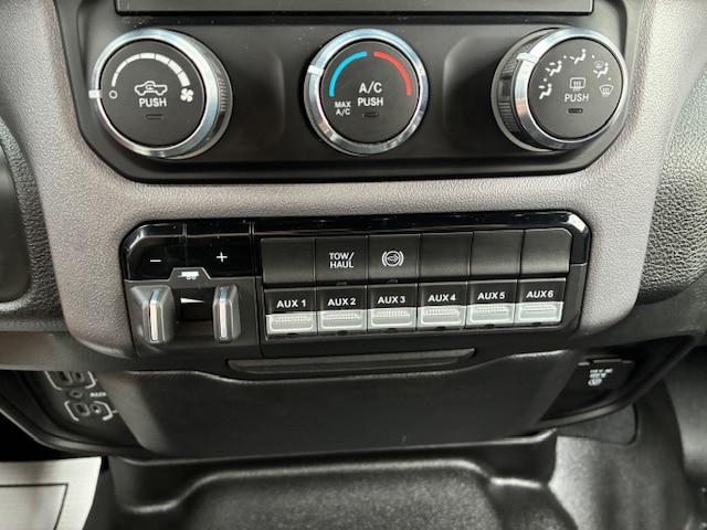 2022 Ram 2500 Big Horn Crew Cab 4x4 6'4" Box