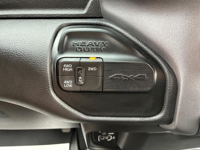 2022 Ram 2500 Big Horn Crew Cab 4x4 6'4" Box