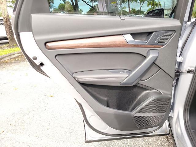 2023 Audi Q5 Prestige 45 TFSI S line quattro S tronic