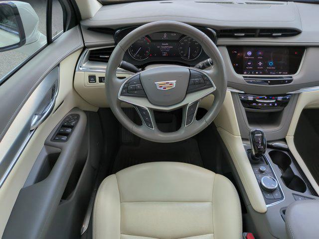 2021 Cadillac XT5 FWD Premium Luxury