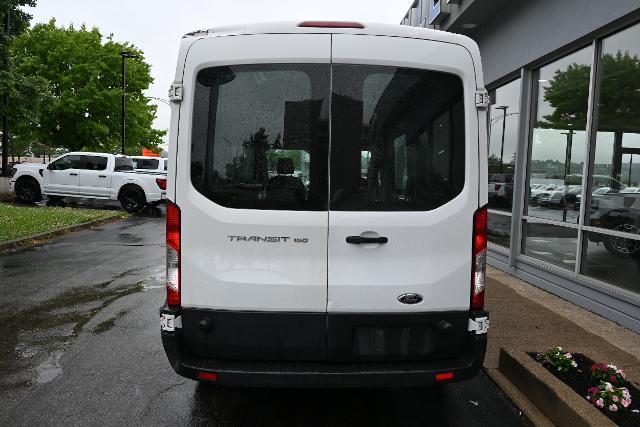 2015 Ford Transit 148 WB Medium Roof Cargo