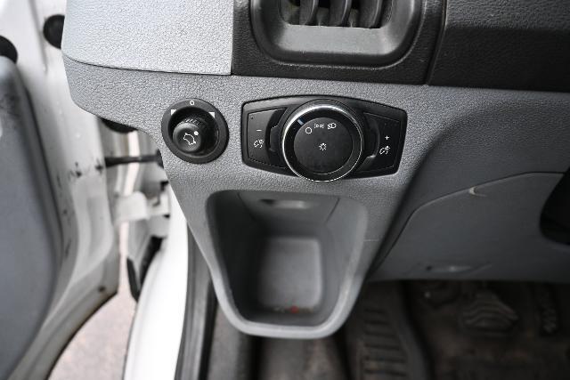 2015 Ford Transit 148 WB Medium Roof Cargo