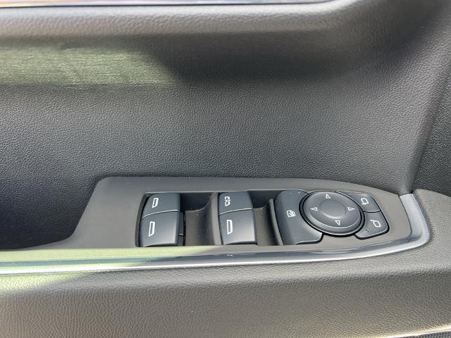 2025 Chevrolet Silverado 1500 4WD Crew Cab Short Bed LT Trail Boss