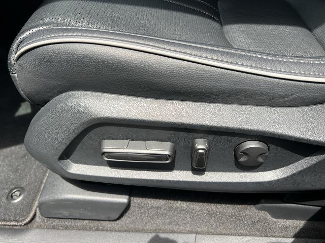 2023 Honda Pilot AWD Elite