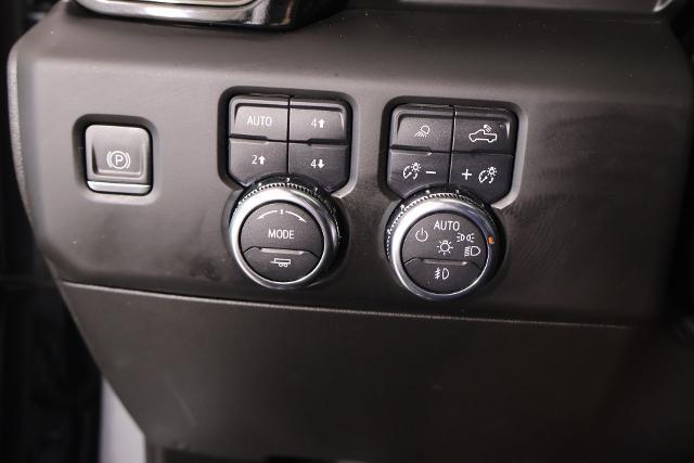 2023 GMC Sierra 1500 4WD Crew Cab Short Box AT4