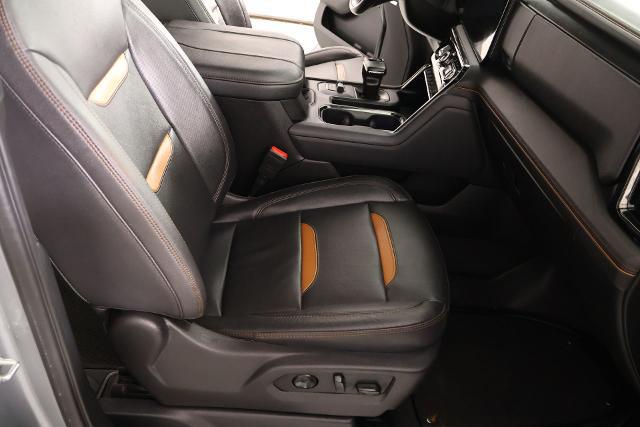 2023 GMC Sierra 1500 4WD Crew Cab Short Box AT4