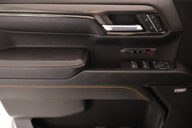 2023 GMC Sierra 1500 4WD Crew Cab Short Box AT4