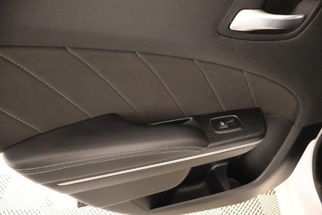 2020 Dodge Charger SXT RWD