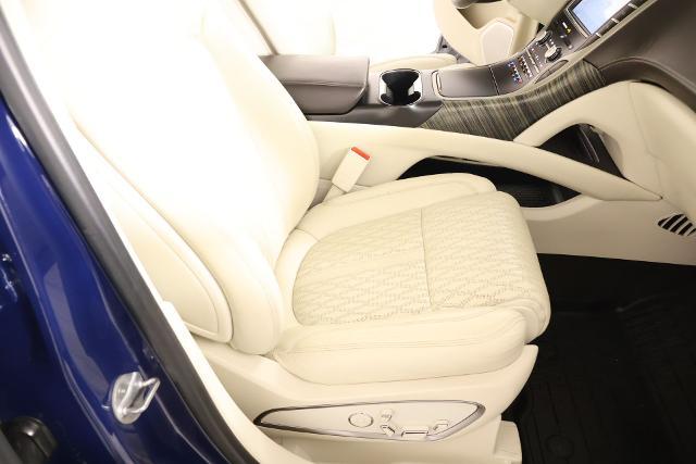 2019 Lincoln Nautilus Black Label