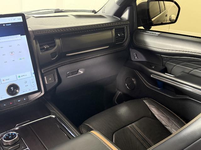 2022 Ford Expedition Platinum MAX