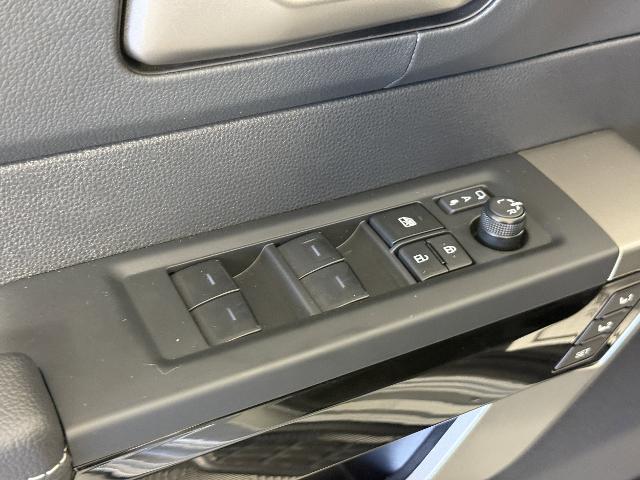 2026 Toyota Tundra Limited CrewMax 5.5' Bed