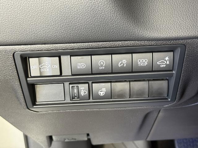 2026 Toyota Tundra Limited CrewMax 5.5' Bed