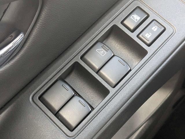 2025 Nissan Frontier Crew Cab Long Bed SV 4x4
