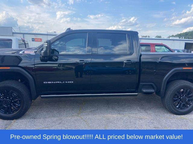 2022 GMC Sierra 2500HD 4WD Crew Cab Standard Bed Denali