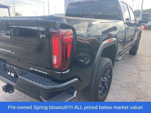 2022 GMC Sierra 2500HD 4WD Crew Cab Standard Bed Denali