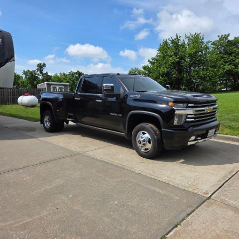 2023 Chevrolet Silverado 3500HD 4WD Crew Cab Long Bed High Country