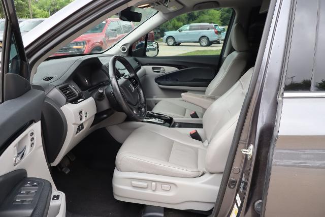2020 Honda Pilot AWD Touring 7 Passenger
