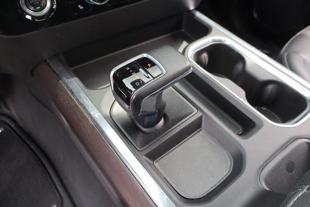 2023 GMC Sierra 1500 2WD Crew Cab Short Box SLT