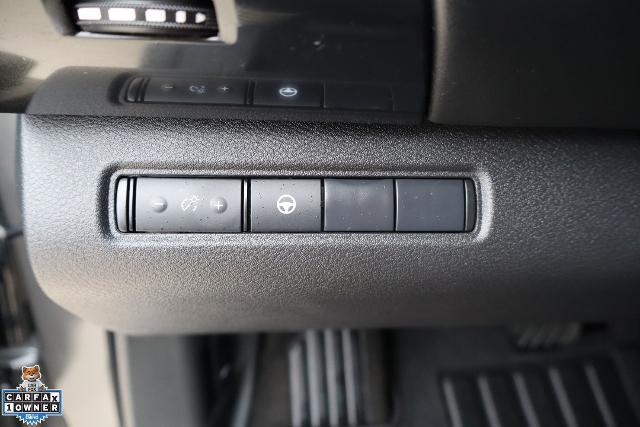 2024 Nissan Pathfinder SV FWD