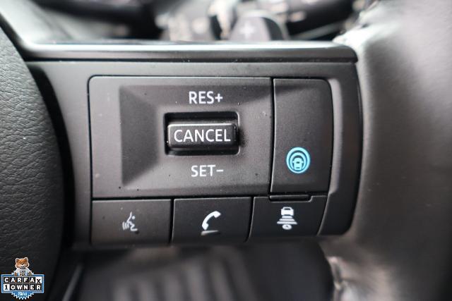 2024 Nissan Pathfinder SV FWD