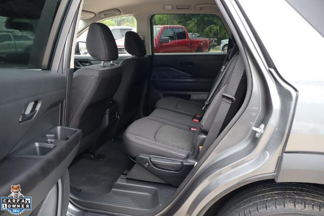 2024 Nissan Pathfinder SV FWD