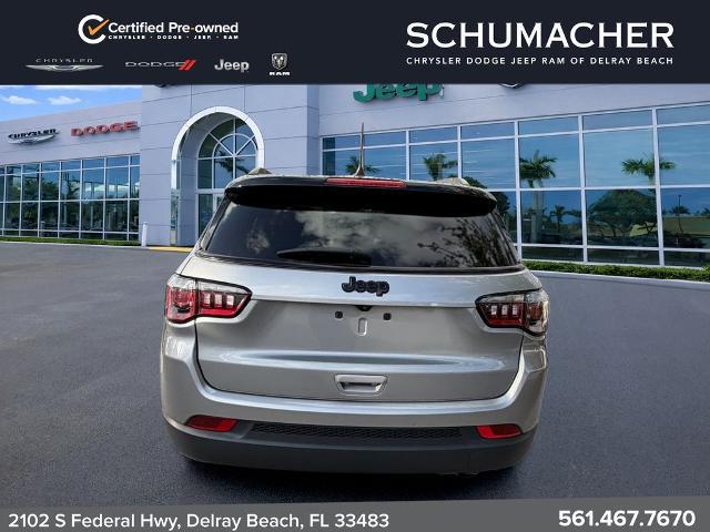 2022 Jeep Compass Altitude FWD