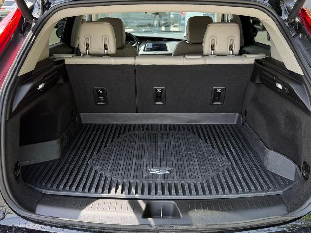 2022 Cadillac XT4 AWD Luxury