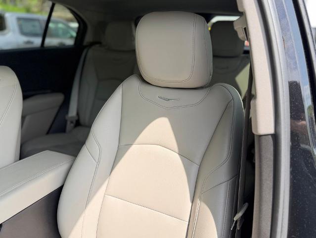 2022 Cadillac XT4 AWD Luxury