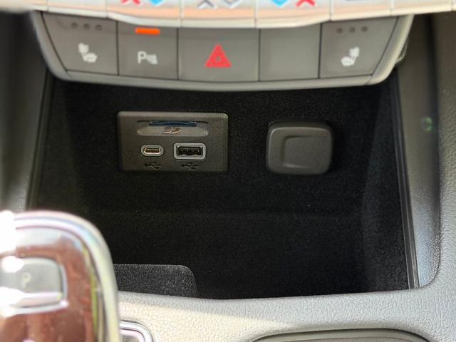 2022 Cadillac XT4 AWD Luxury