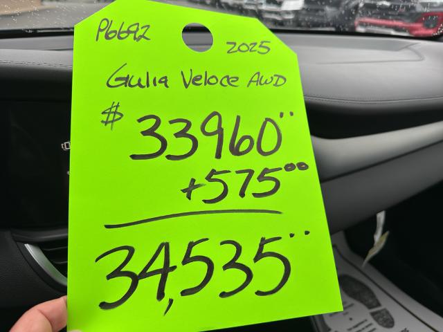 2025 Alfa Romeo Giulia AWD