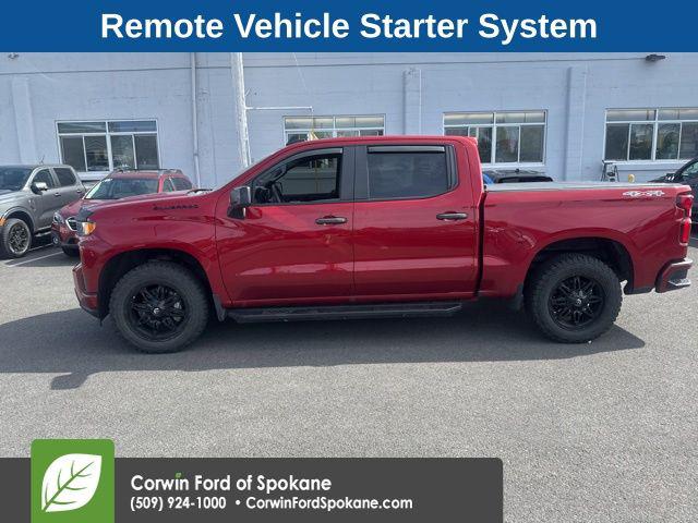 2022 Chevrolet Silverado 1500 4WD Crew Cab Short Bed Custom