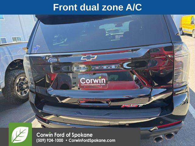 2025 Chevrolet Suburban 4WD RST