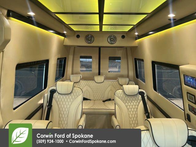 2025 Mercedes-Benz Sprinter 2500 High Roof 4-Cyl Diesel HO
