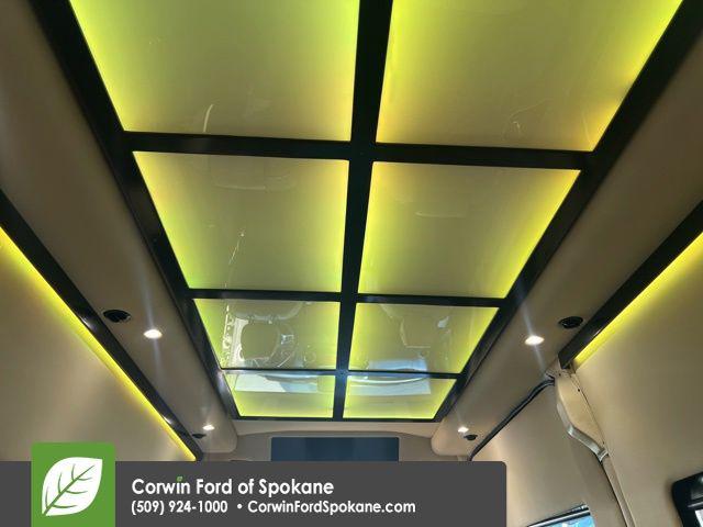 2025 Mercedes-Benz Sprinter 2500 High Roof 4-Cyl Diesel HO