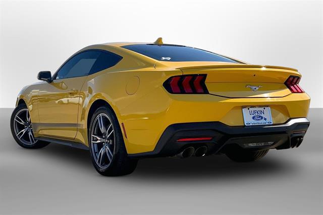 2024 Ford Mustang EcoBoost Fastback