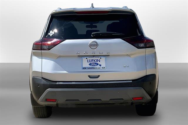 2022 Nissan Rogue SV FWD