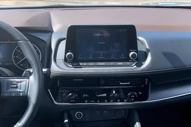 2022 Nissan Rogue SV FWD