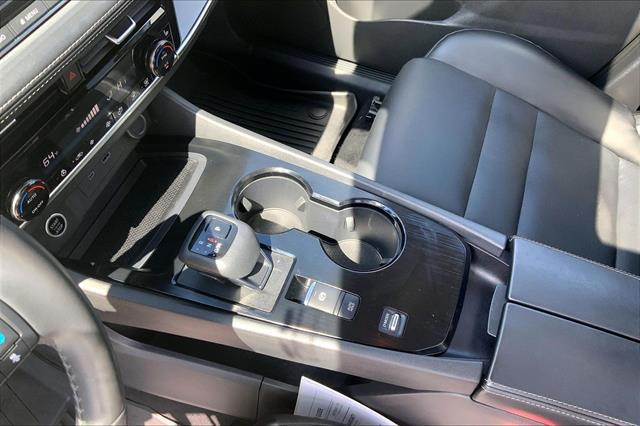 2022 Nissan Rogue SV FWD