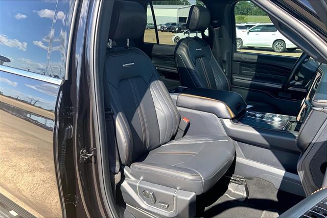 2024 Ford Expedition Platinum MAX