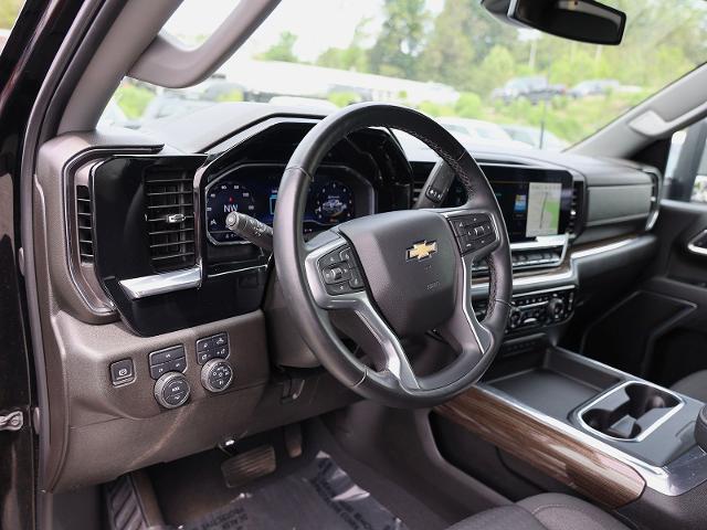 2025 Chevrolet Silverado 2500HD 4WD Crew Cab Standard Bed LT
