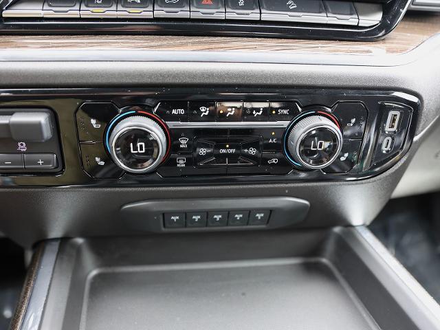 2025 Chevrolet Silverado 2500HD 4WD Crew Cab Standard Bed LT