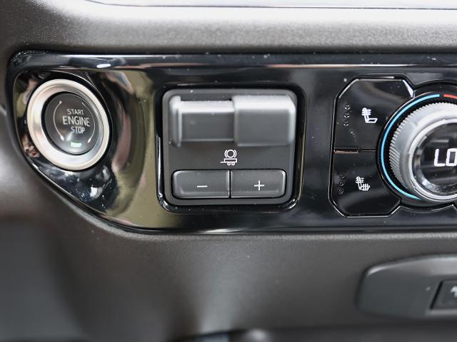 2025 Chevrolet Silverado 2500HD 4WD Crew Cab Standard Bed LT