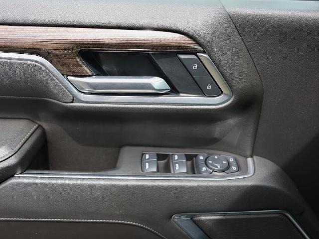2025 Chevrolet Silverado 2500HD 4WD Crew Cab Standard Bed LT