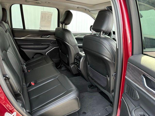 2022 Jeep Grand Cherokee Limited 4x4