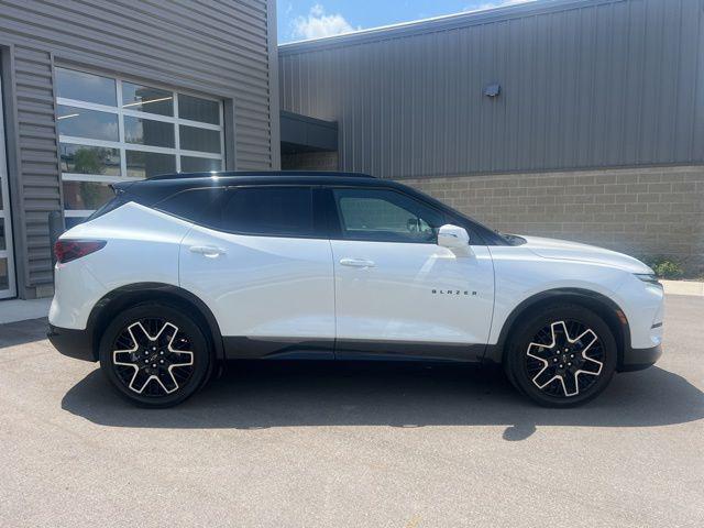 2023 Chevrolet Blazer AWD RS