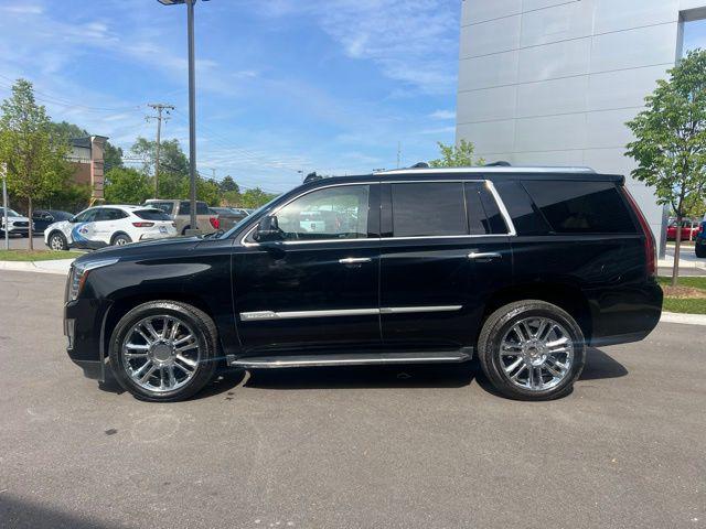 2020 Cadillac Escalade 4WD Luxury