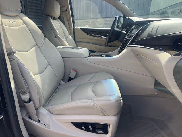 2020 Cadillac Escalade 4WD Luxury